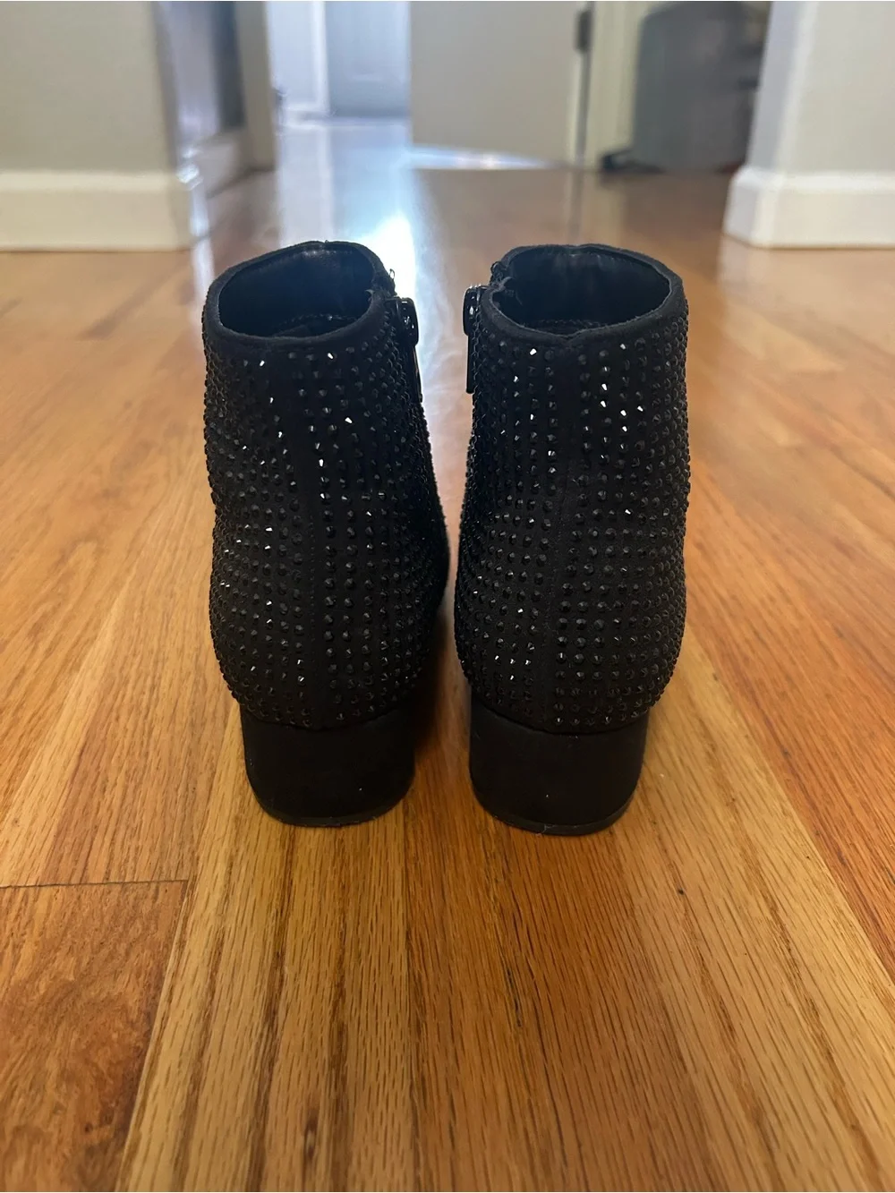 Little girls sparkly boots